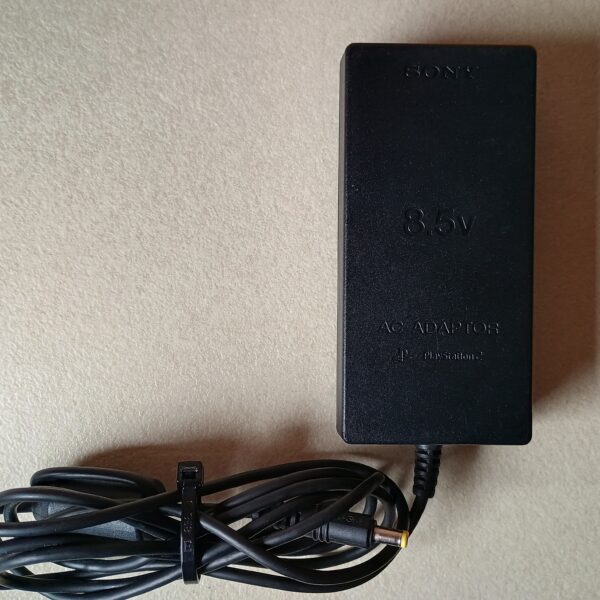 Playsation 2 slim tápegység (8.5V, 5.65A)